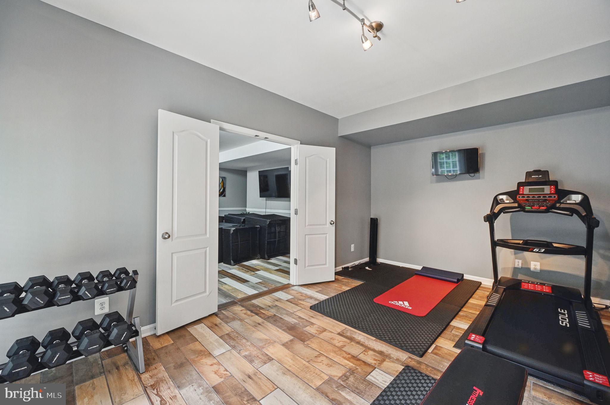 9129 Autumn Glory Ln