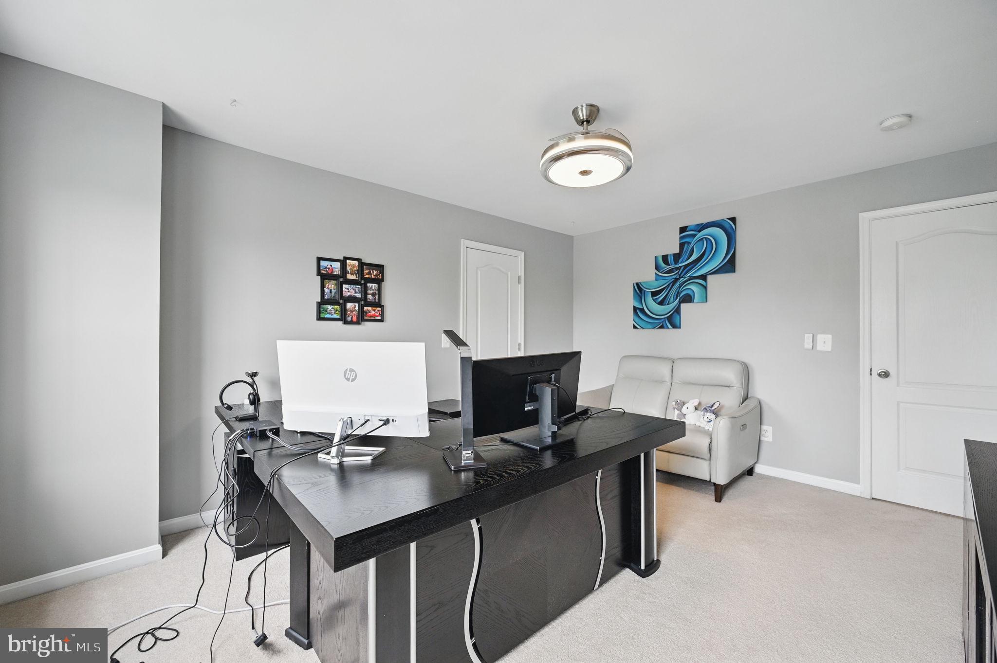 9129 Autumn Glory Ln