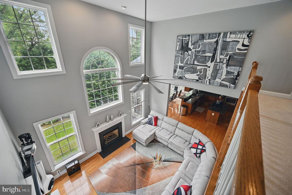 9129 Autumn Glory Ln