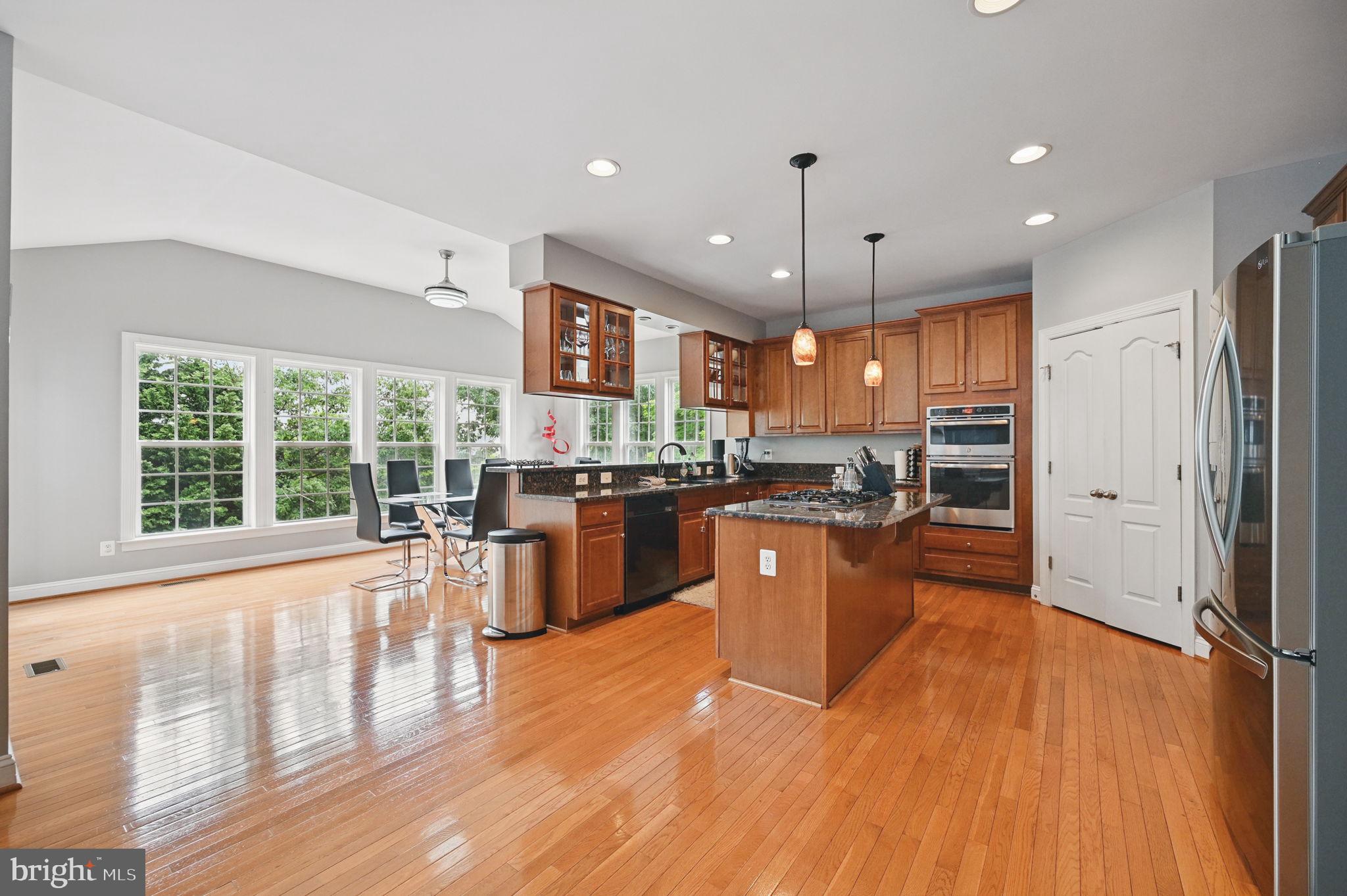 9129 Autumn Glory Ln