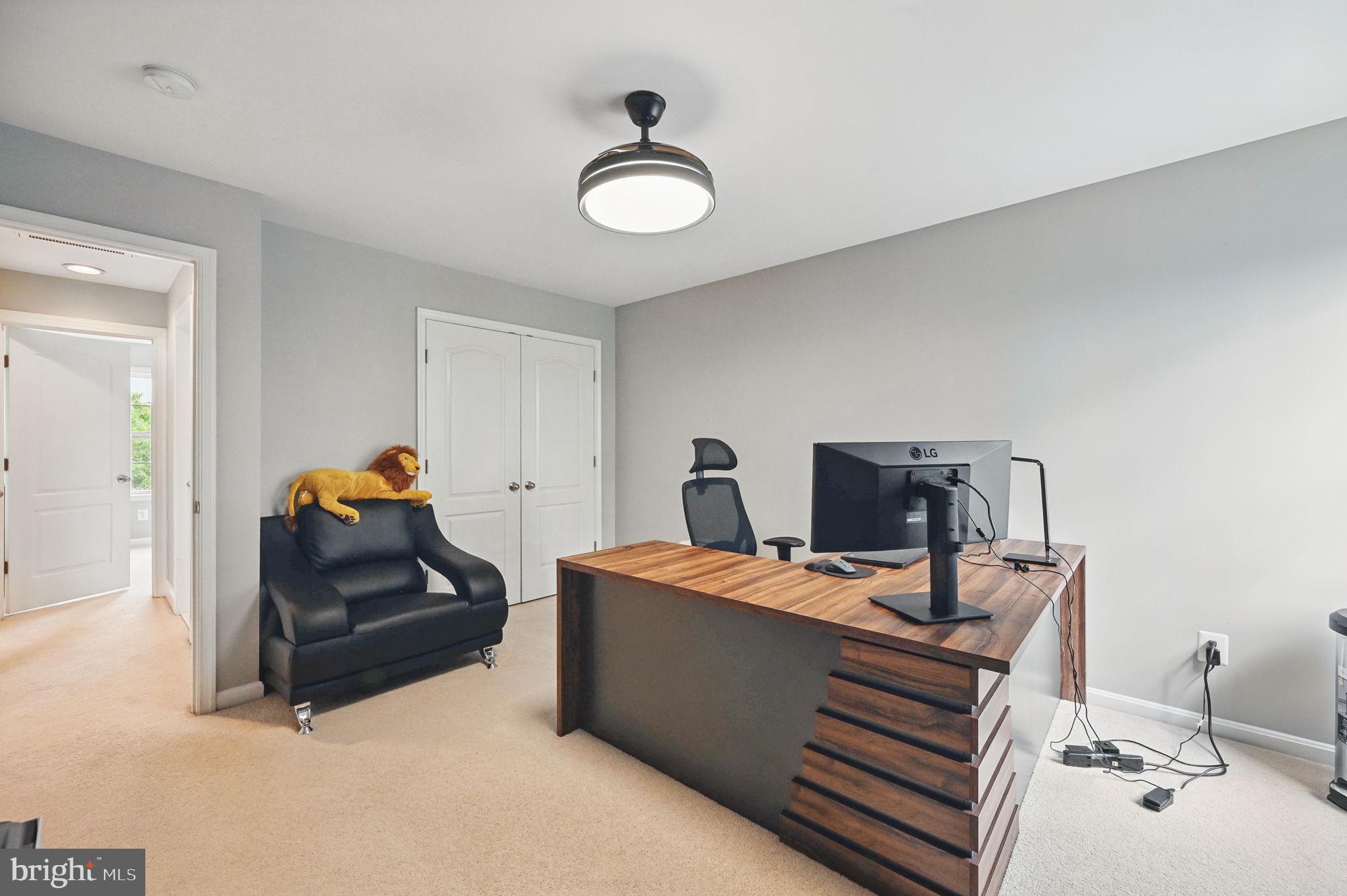 9129 Autumn Glory Ln