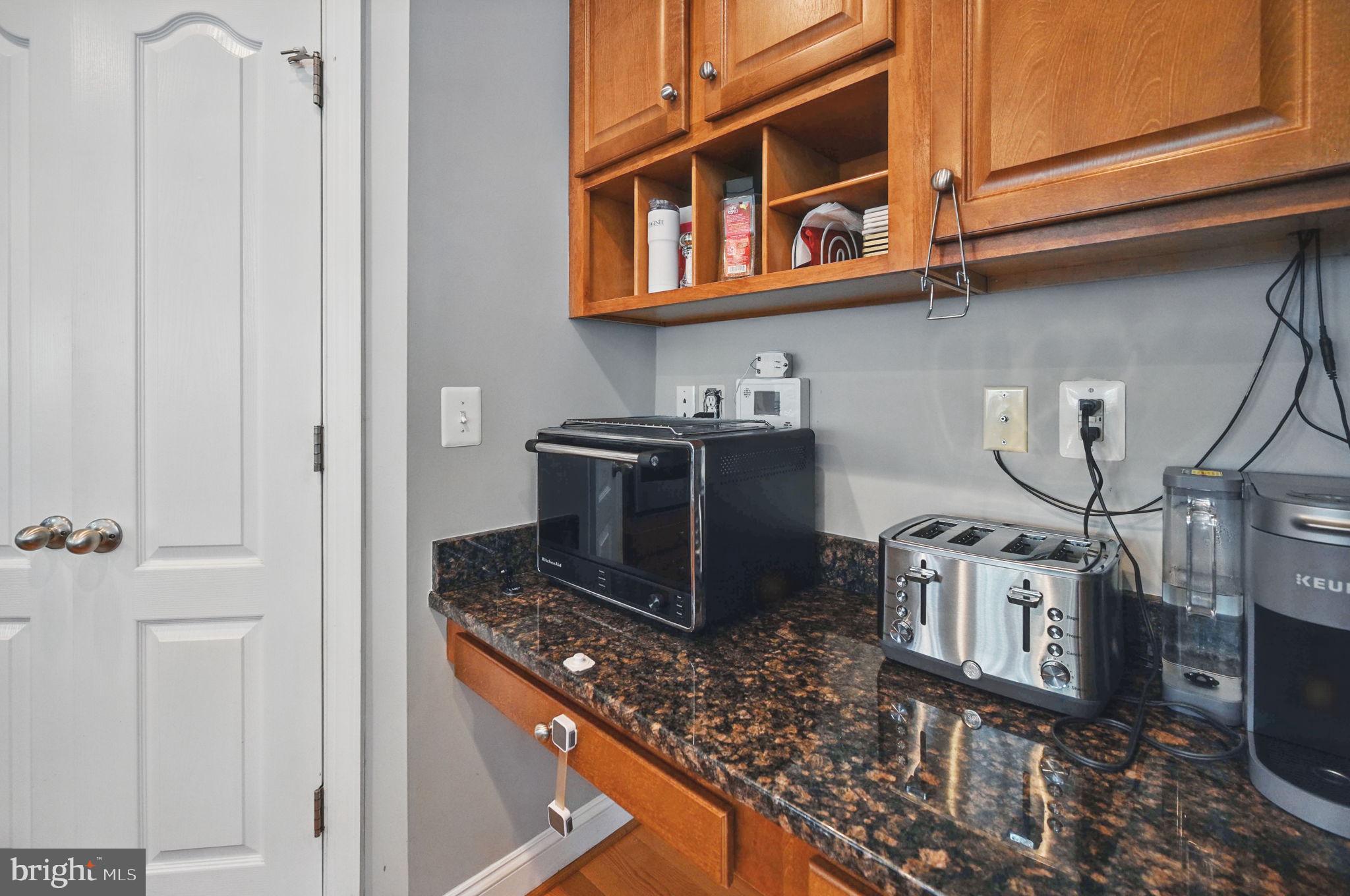 9129 Autumn Glory Ln