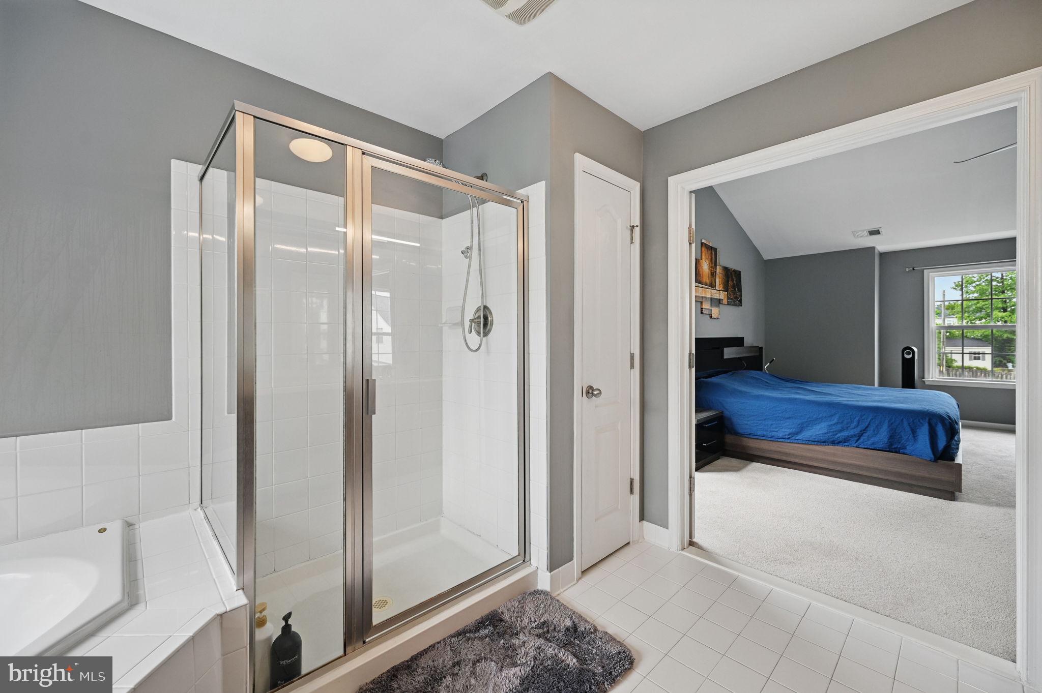 9129 Autumn Glory Ln