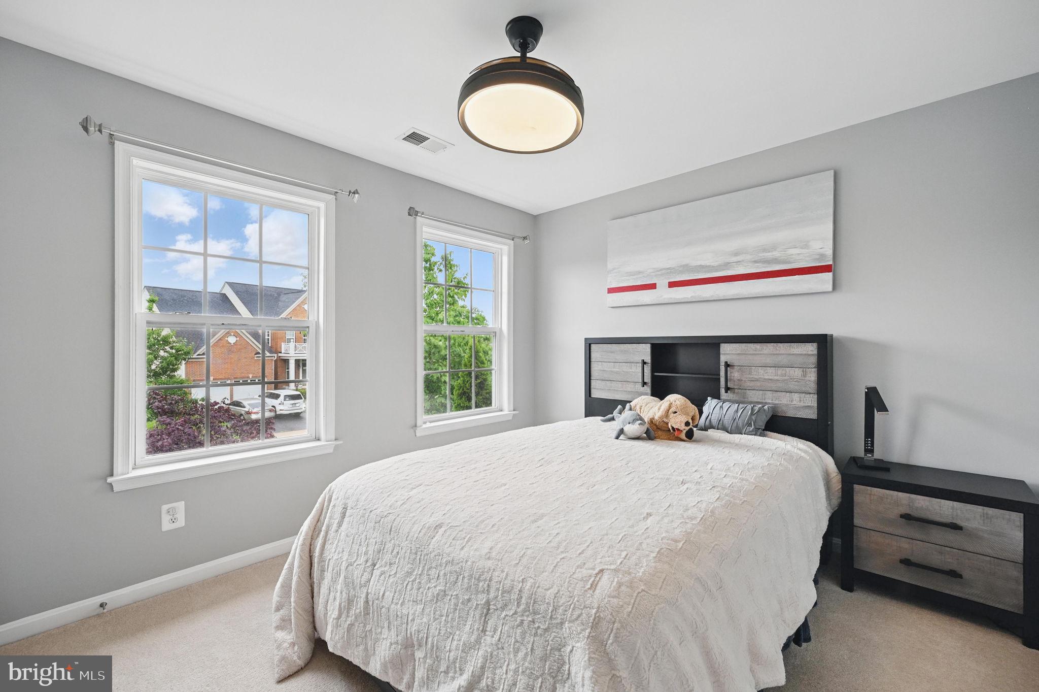 9129 Autumn Glory Ln