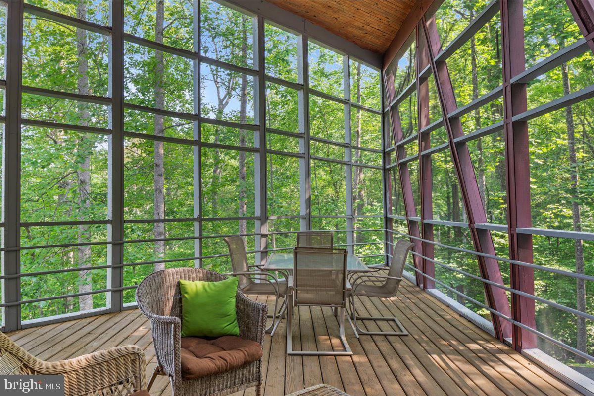 11656 Sandal Wood Ln