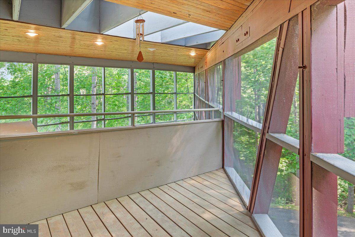 11656 Sandal Wood Ln