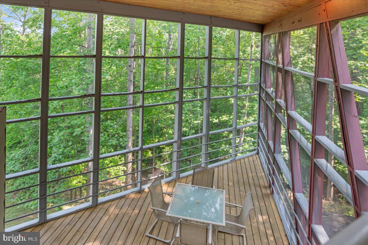 11656 Sandal Wood Ln