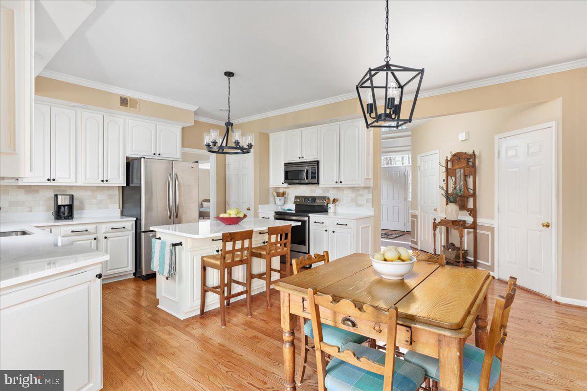 11671 SANDAL WOOD LANE