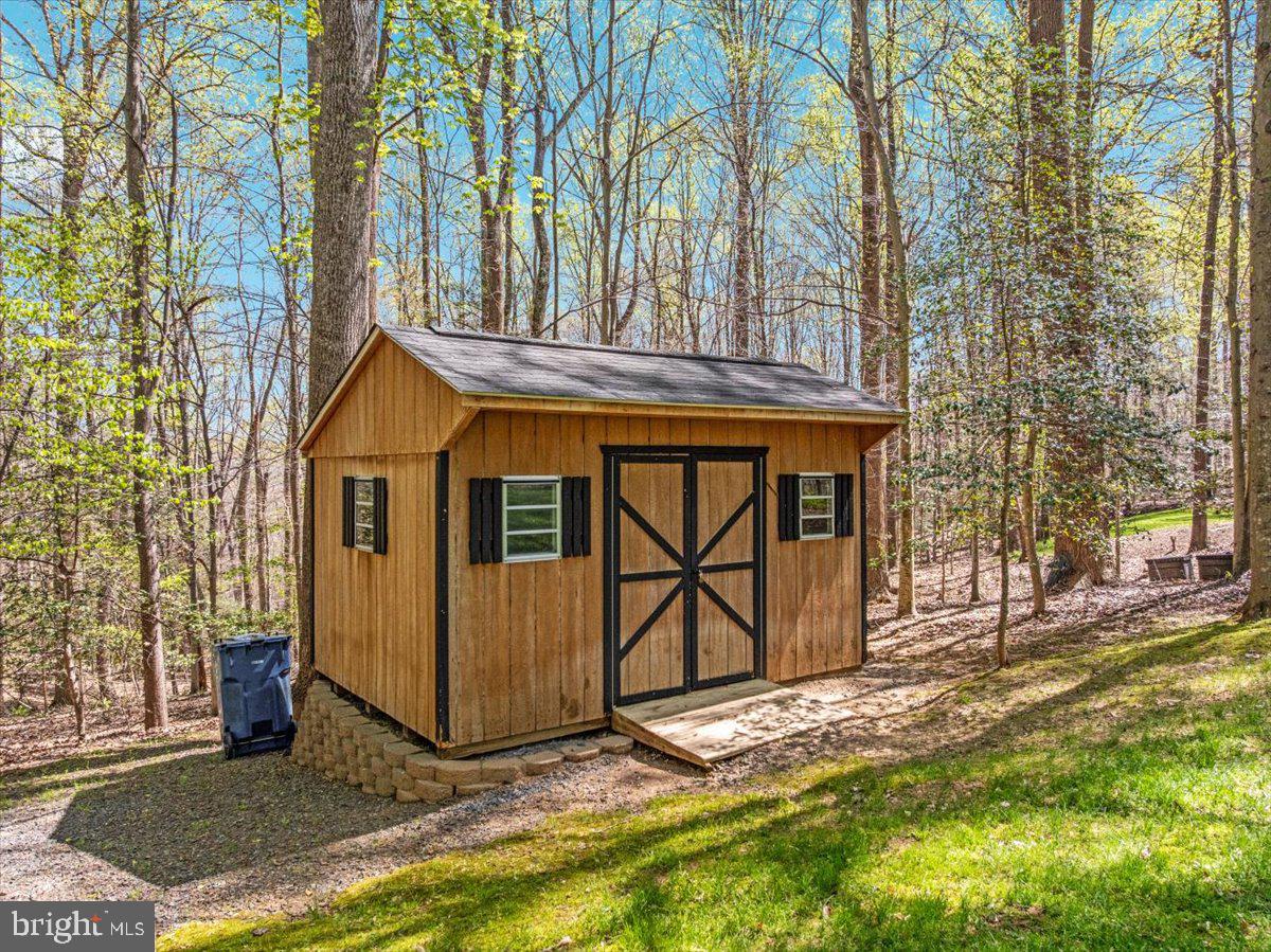 11671 SANDAL WOOD LANE