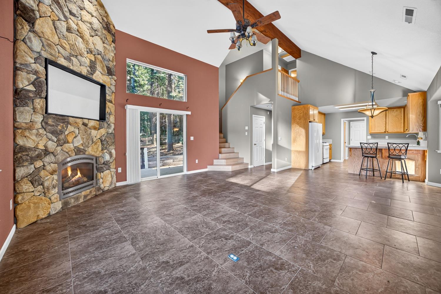 119 Meadowview Court
