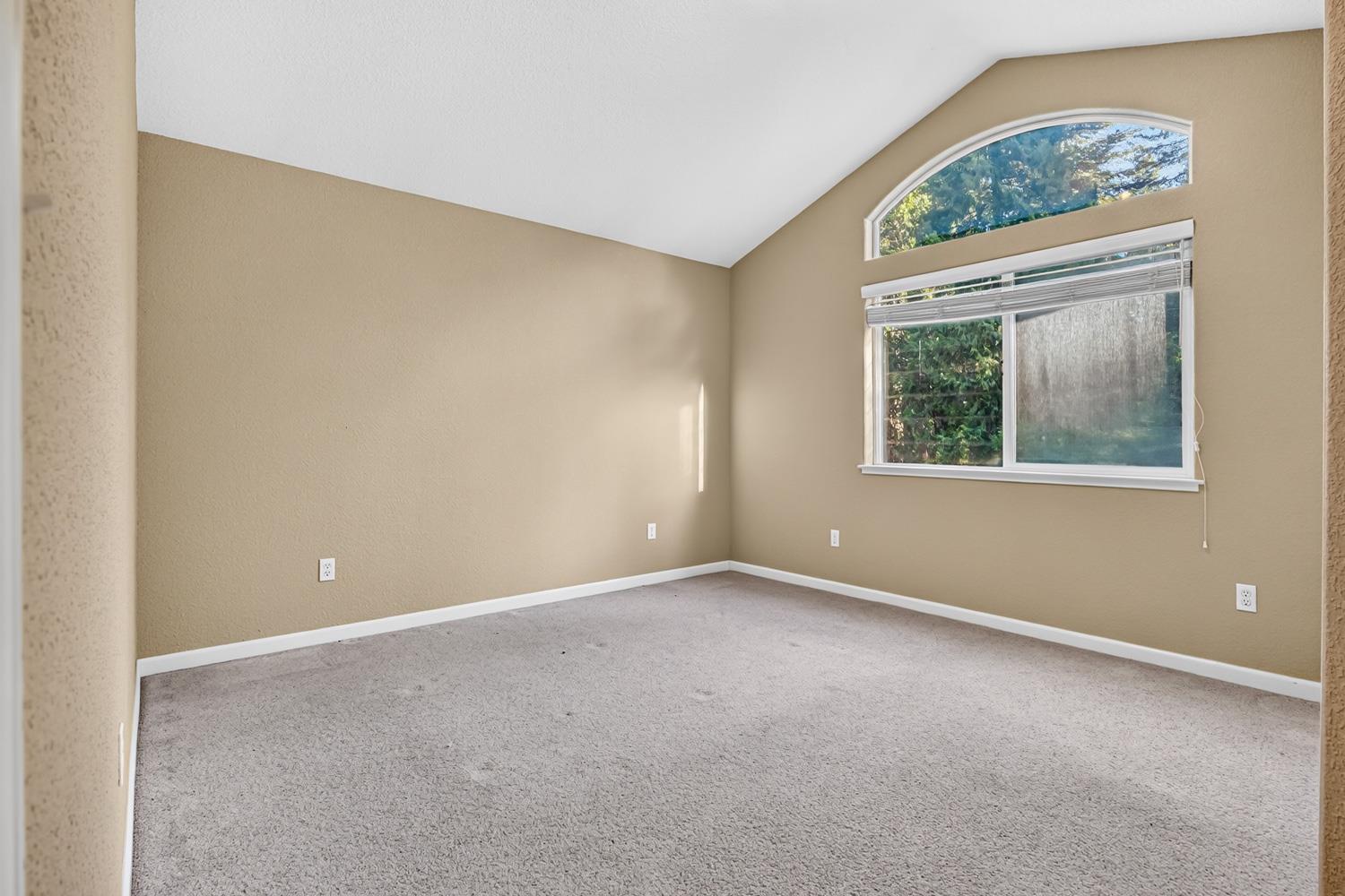 119 Meadowview Court