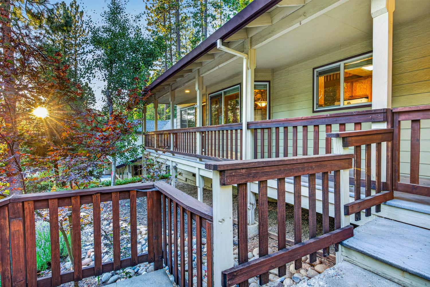 119 Meadowview Court