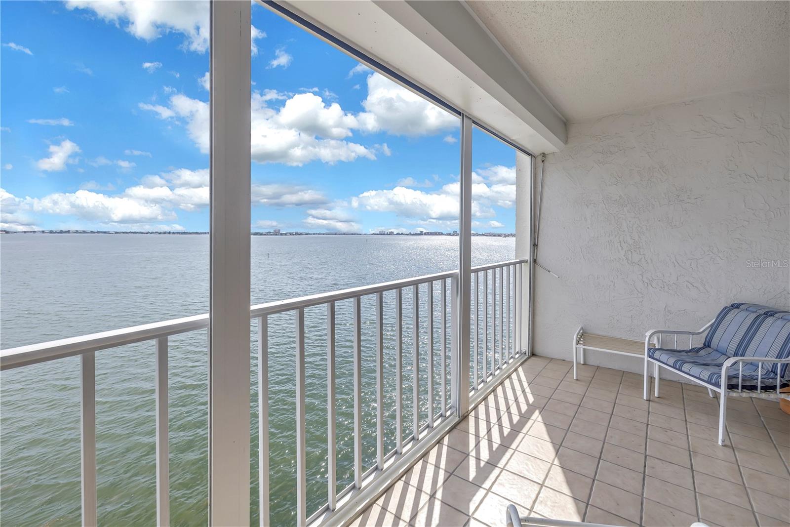 6060 SHORE BLVD S #510