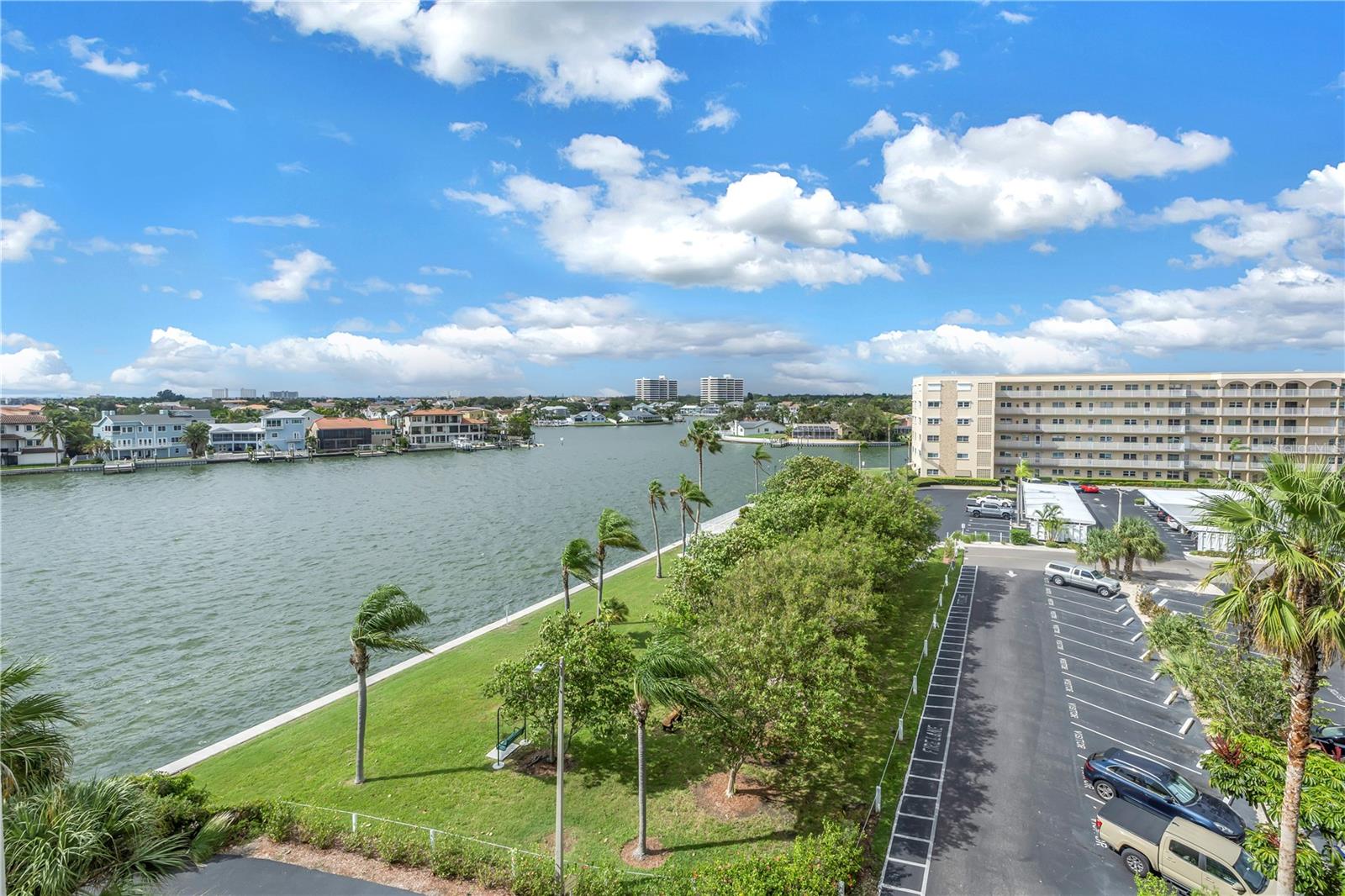 6060 SHORE BLVD S #510