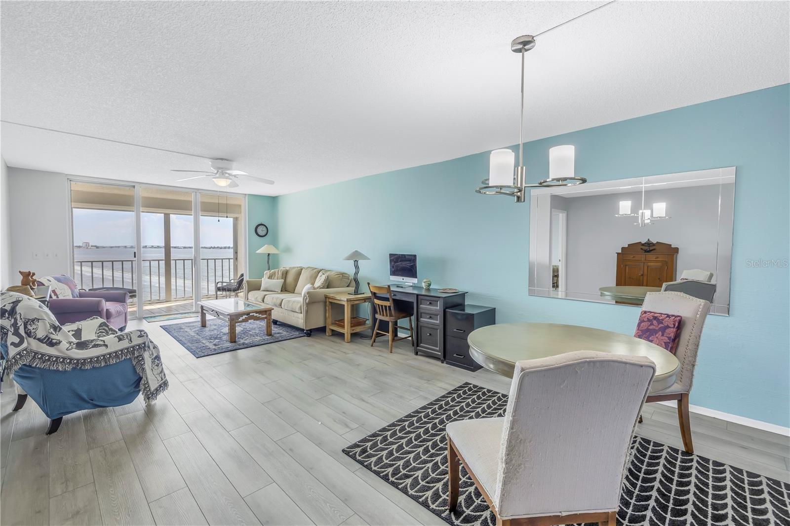 6060 SHORE BLVD S #510