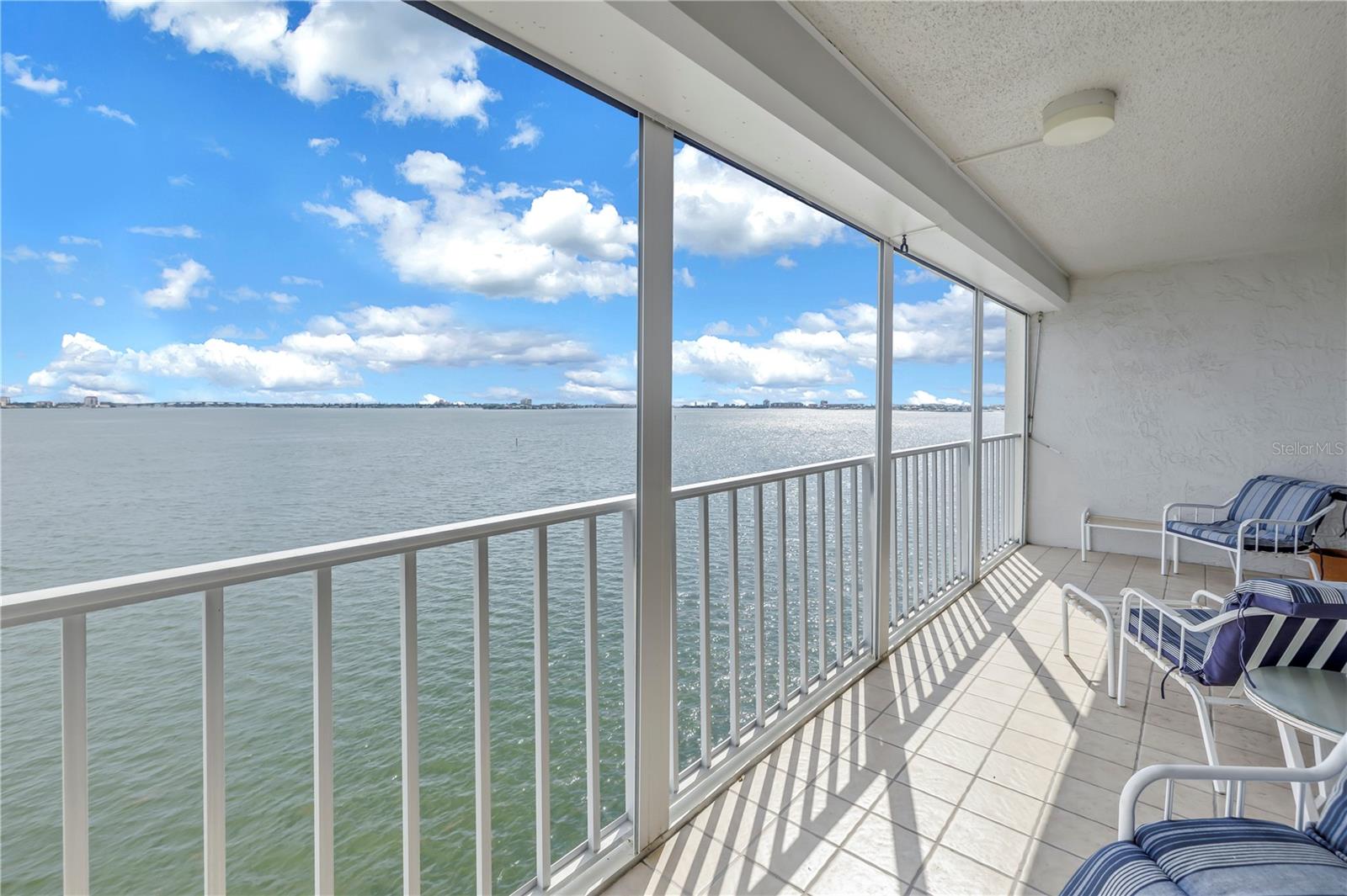 6060 SHORE BLVD S #510