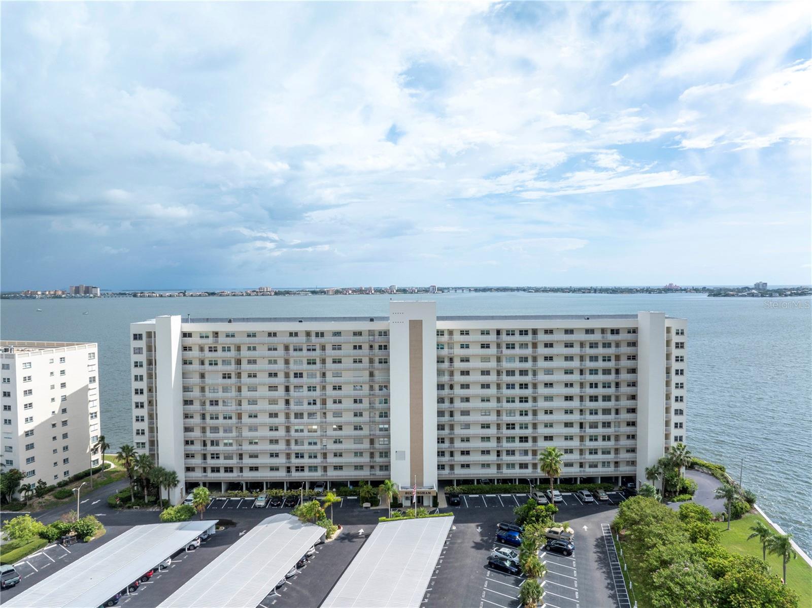 6060 SHORE BLVD S #510