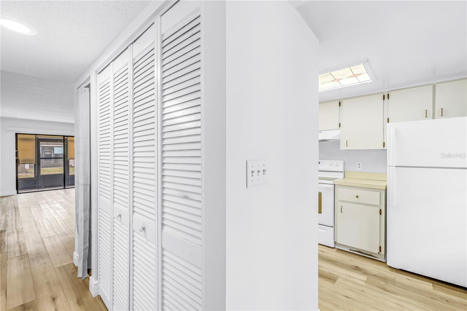 2255 62ND AVE N #2102