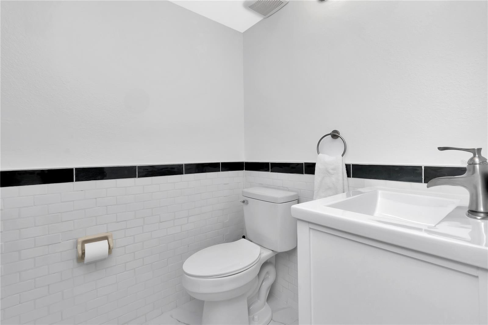 6817 STONES THROW CIR N #17203