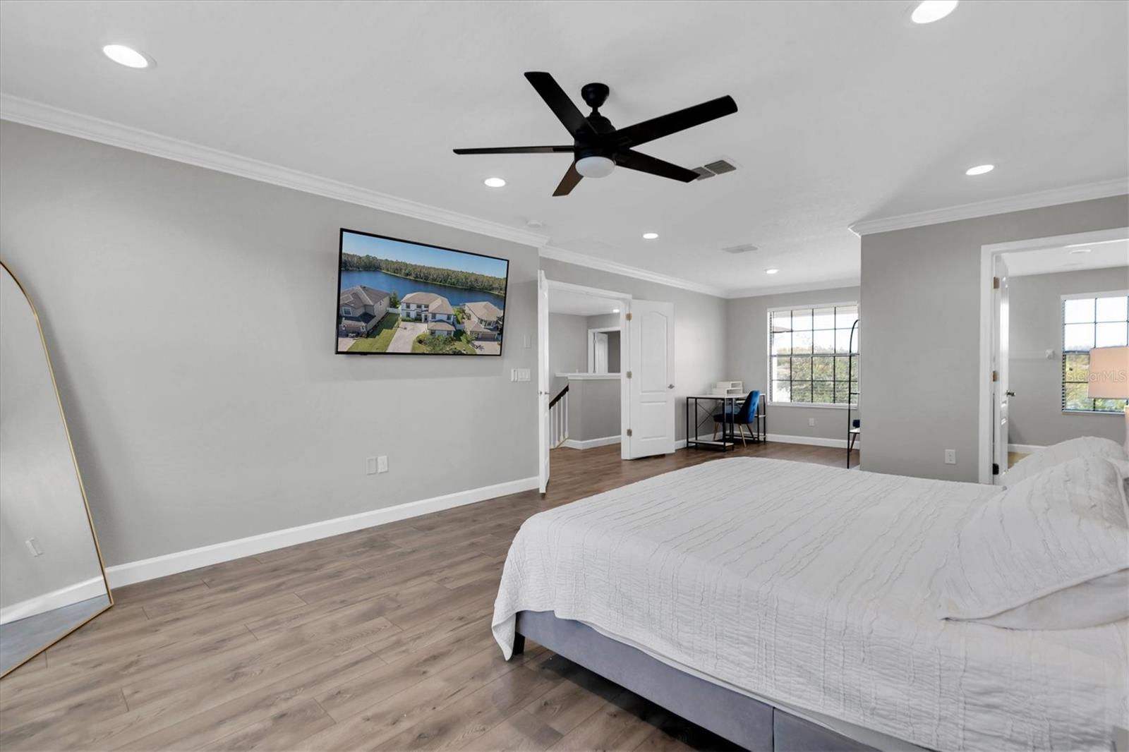 12135 CRESTRIDGE LOOP