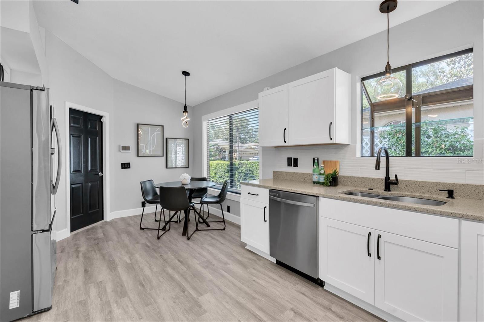 3047 BOLT DR