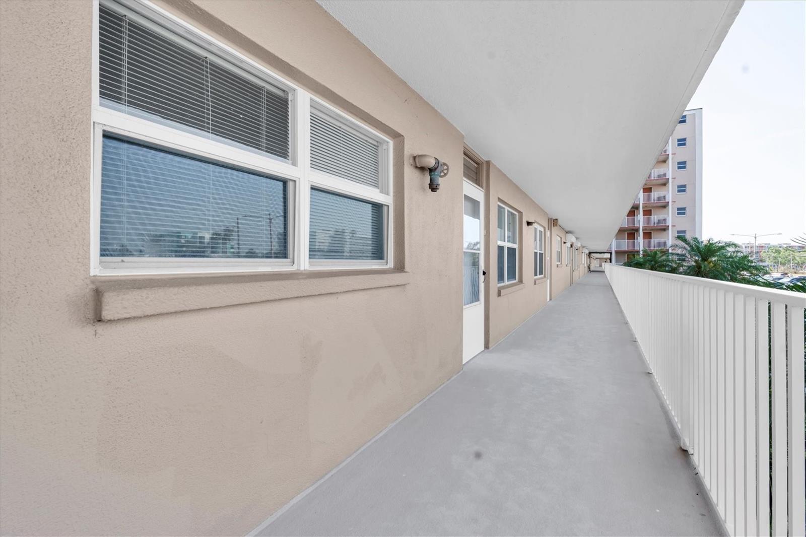 1847 SHORE DR S #203