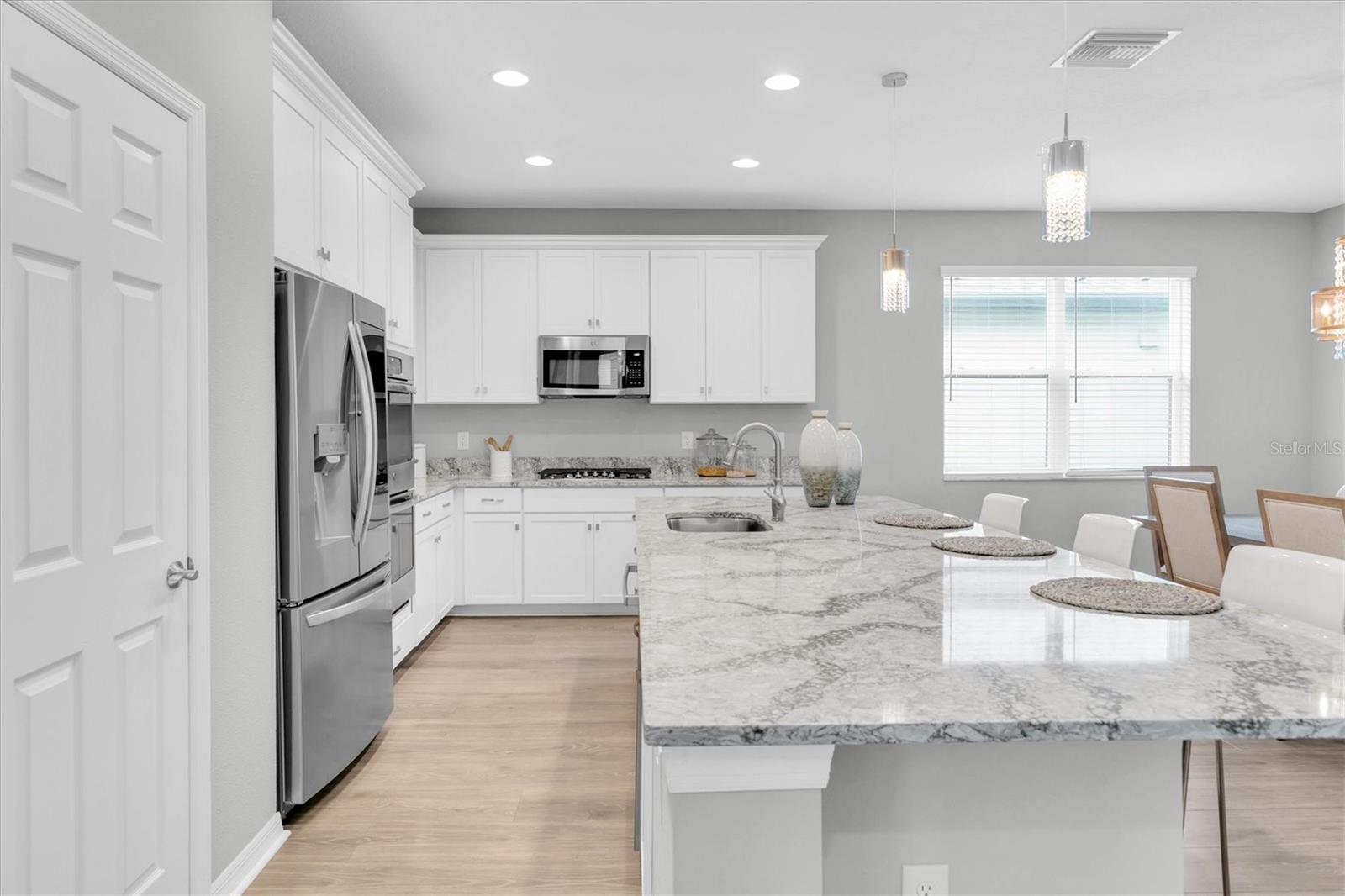 12854 RANGELAND BLVD