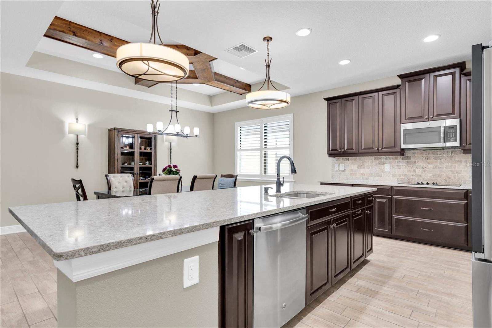 12420 RANGELAND BLVD