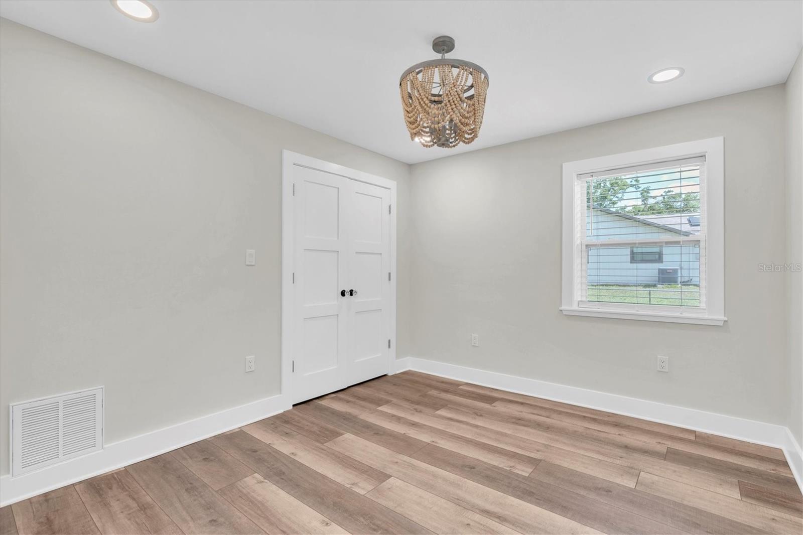 18102 SPENCER RD