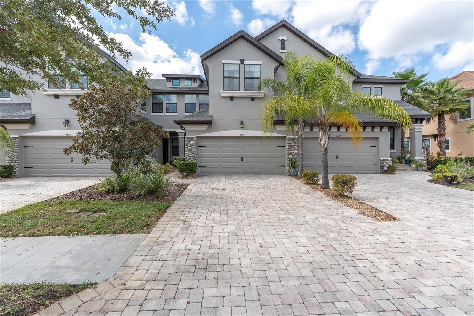4861 WANDERING WAY