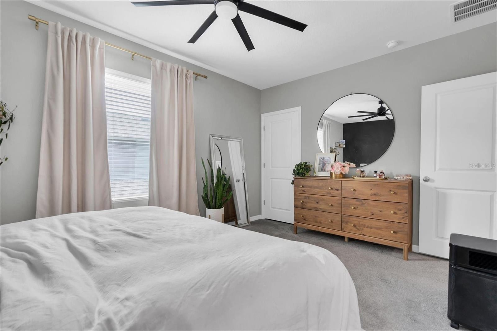 2945 SUNCOAST PLAINS DR