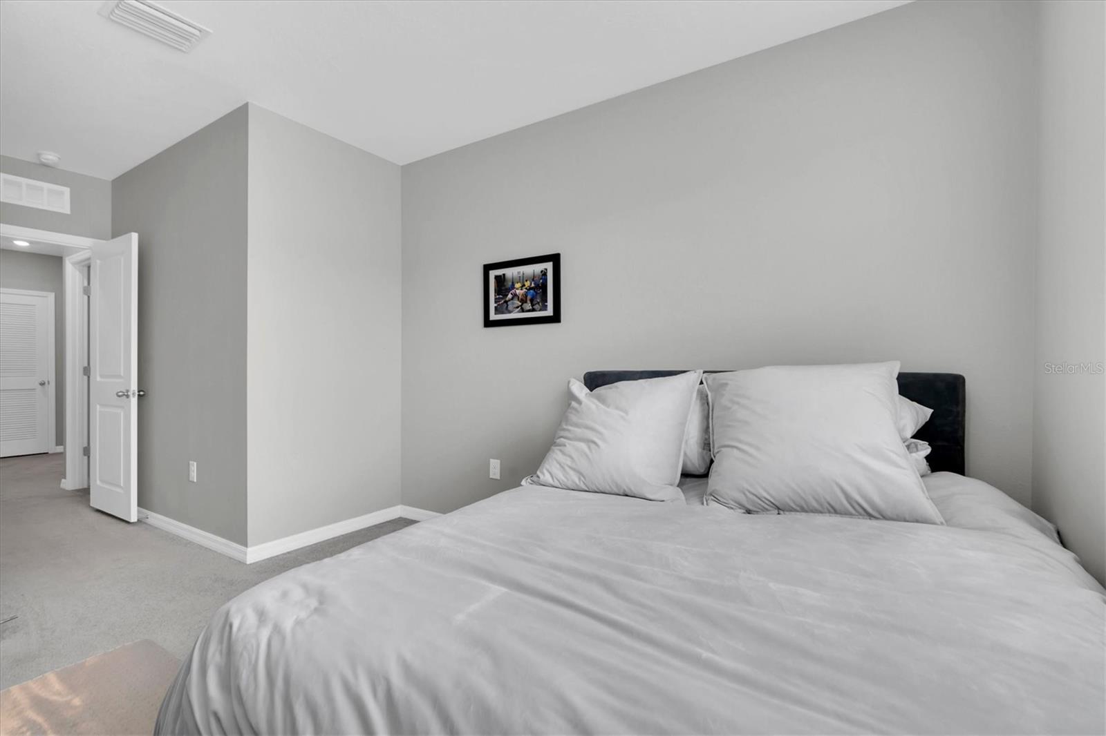 2945 SUNCOAST PLAINS DR