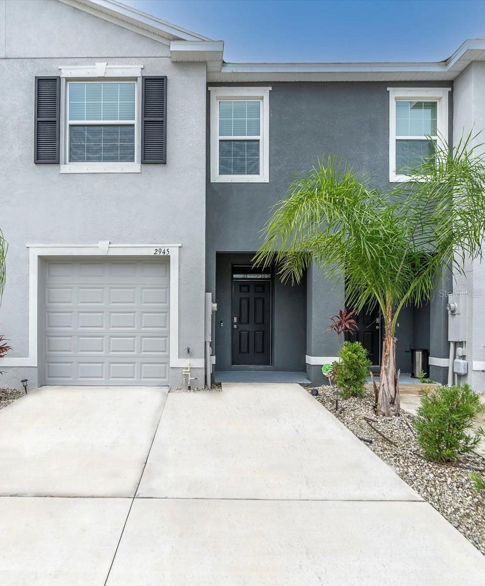 2945 SUNCOAST PLAINS DR