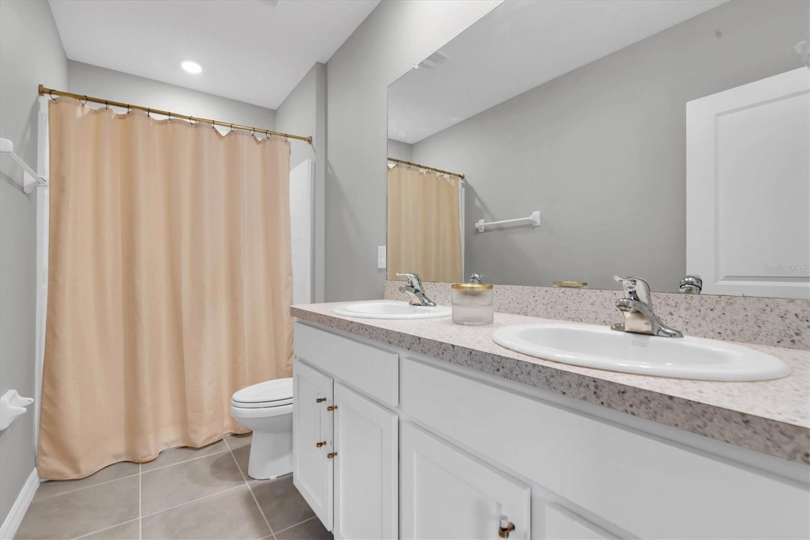 2945 SUNCOAST PLAINS DR