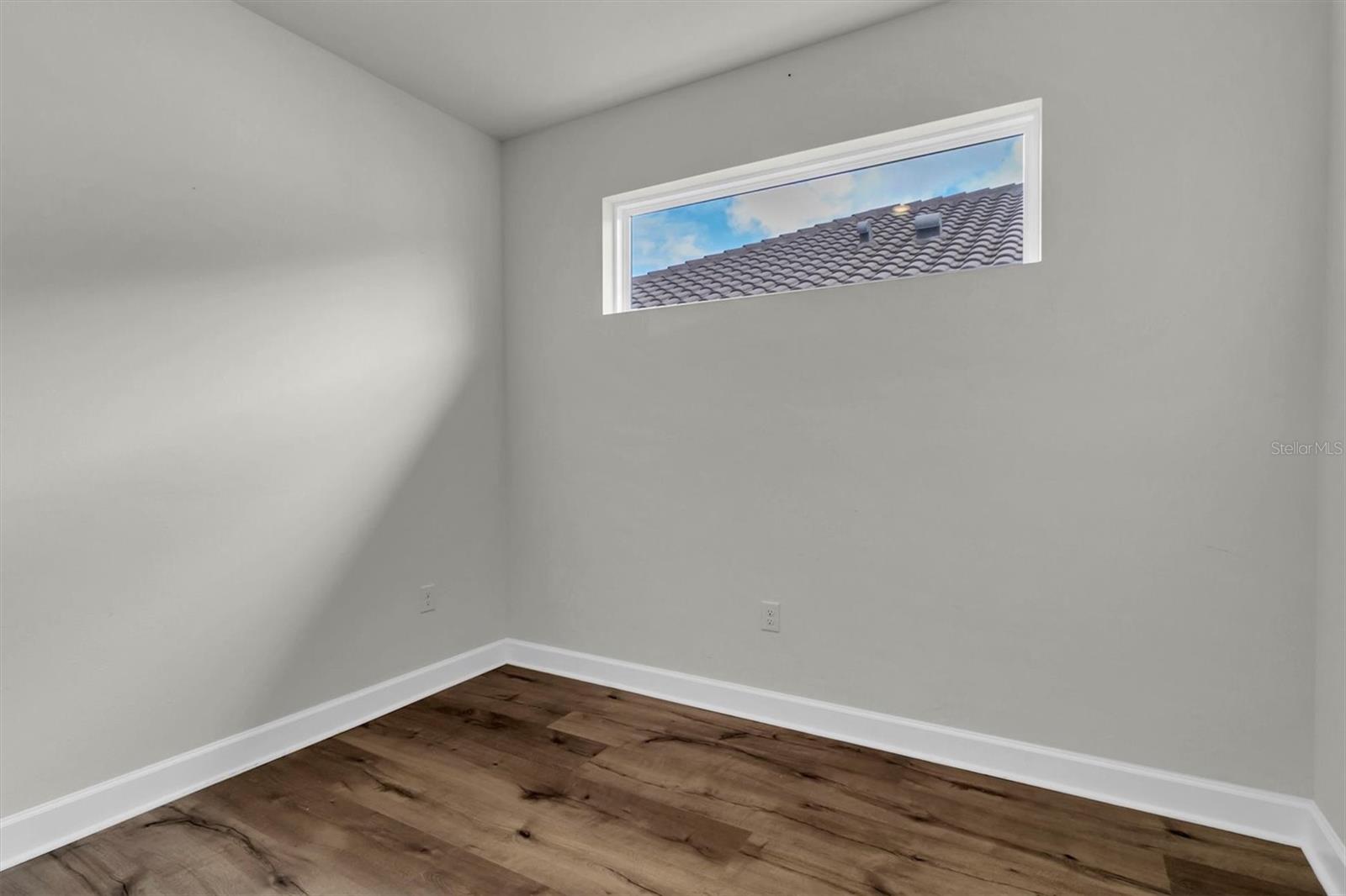 3282 FRANCOA DR