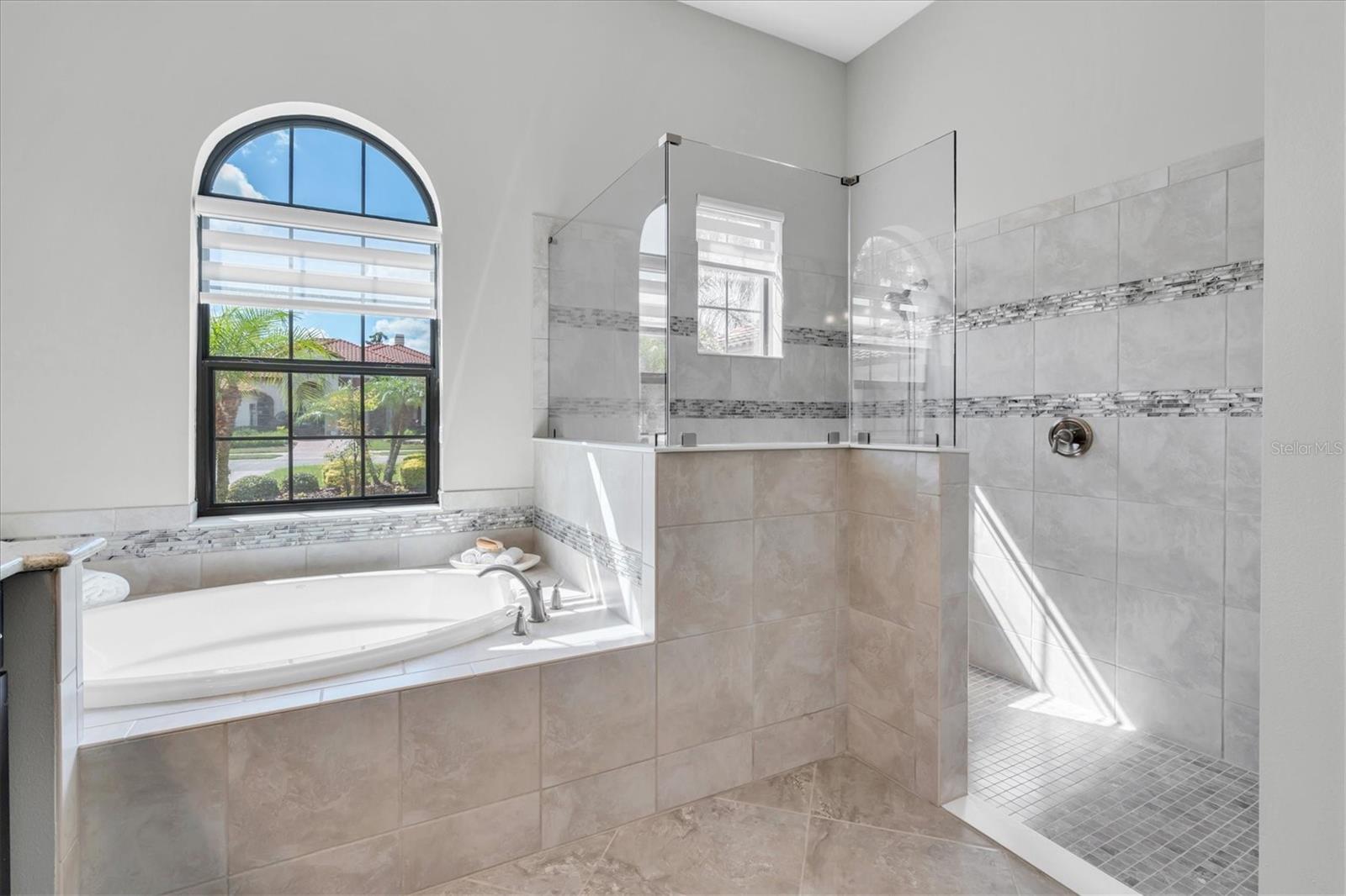 1403 MERRY WATER DR