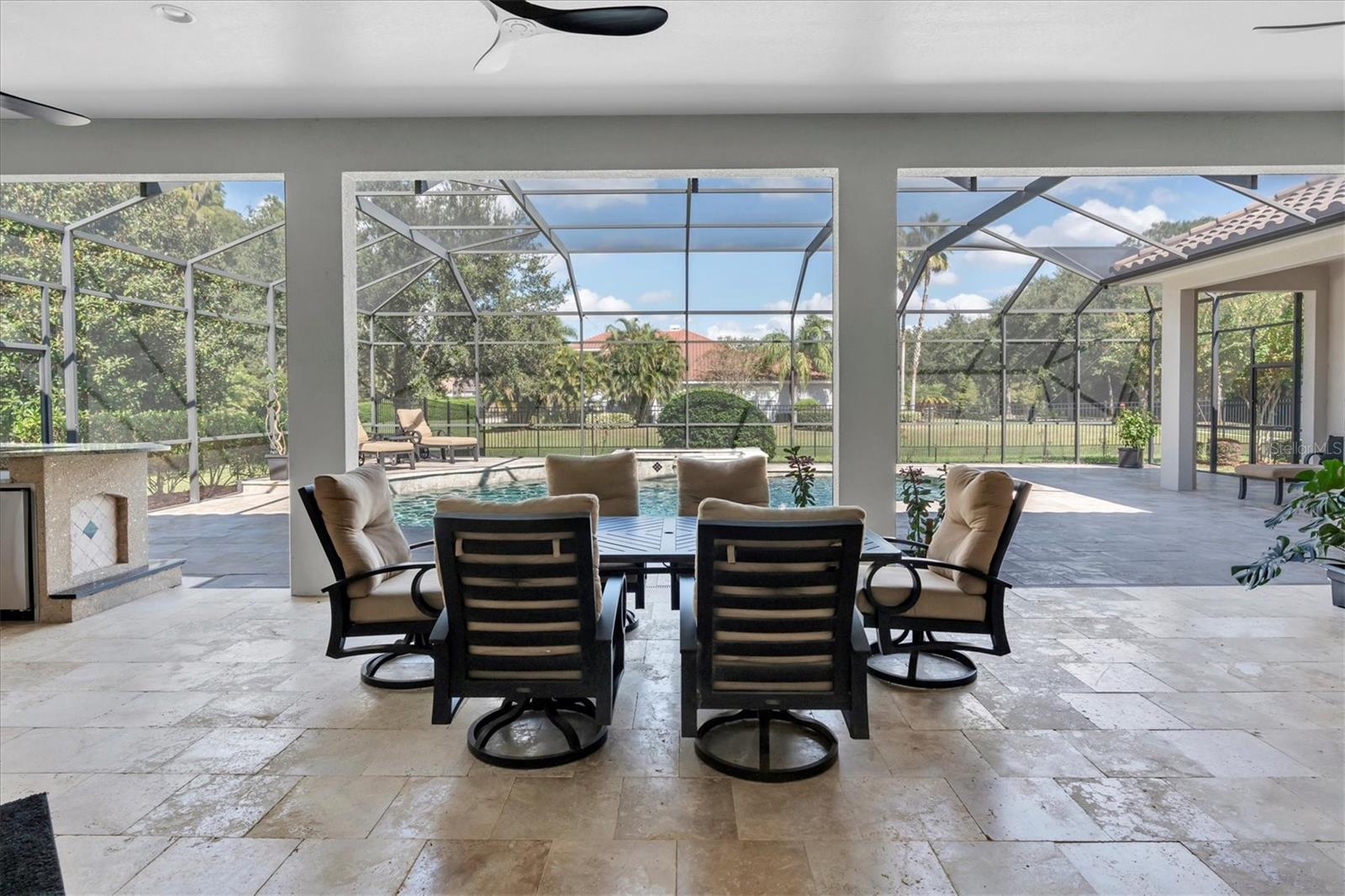 1403 MERRY WATER DR