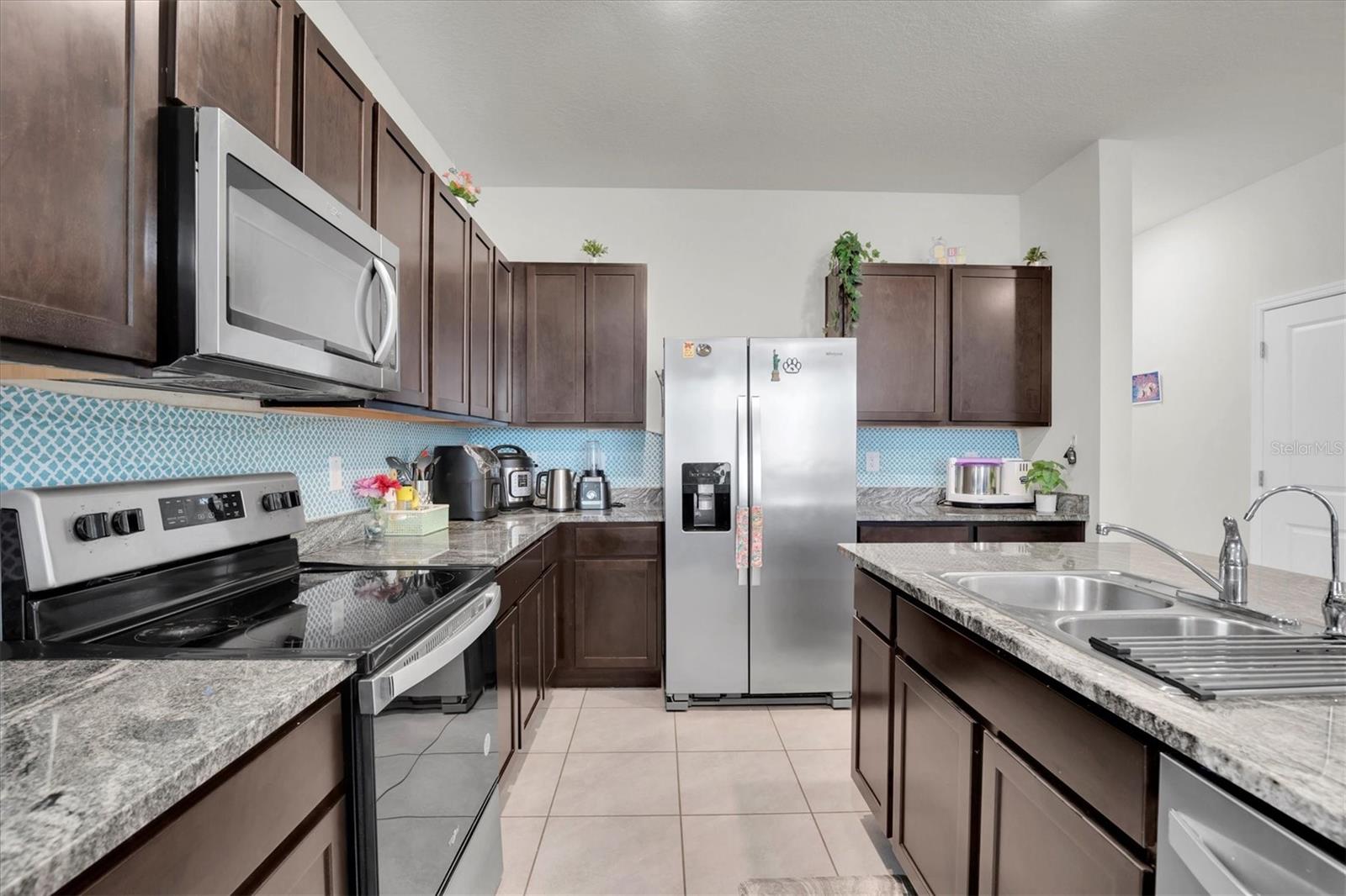 2917 SUNCOAST PLAINS DR