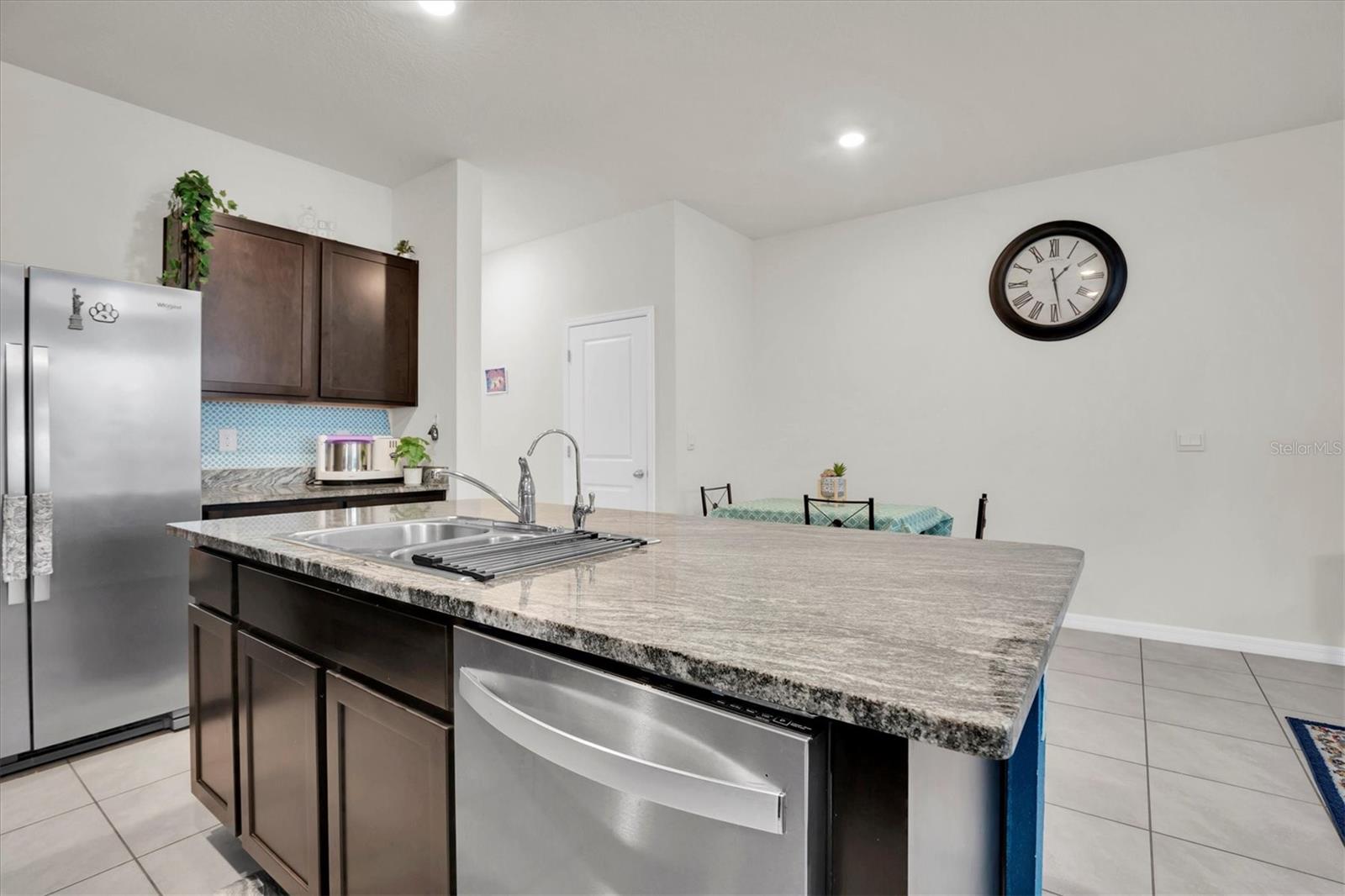 2917 SUNCOAST PLAINS DR