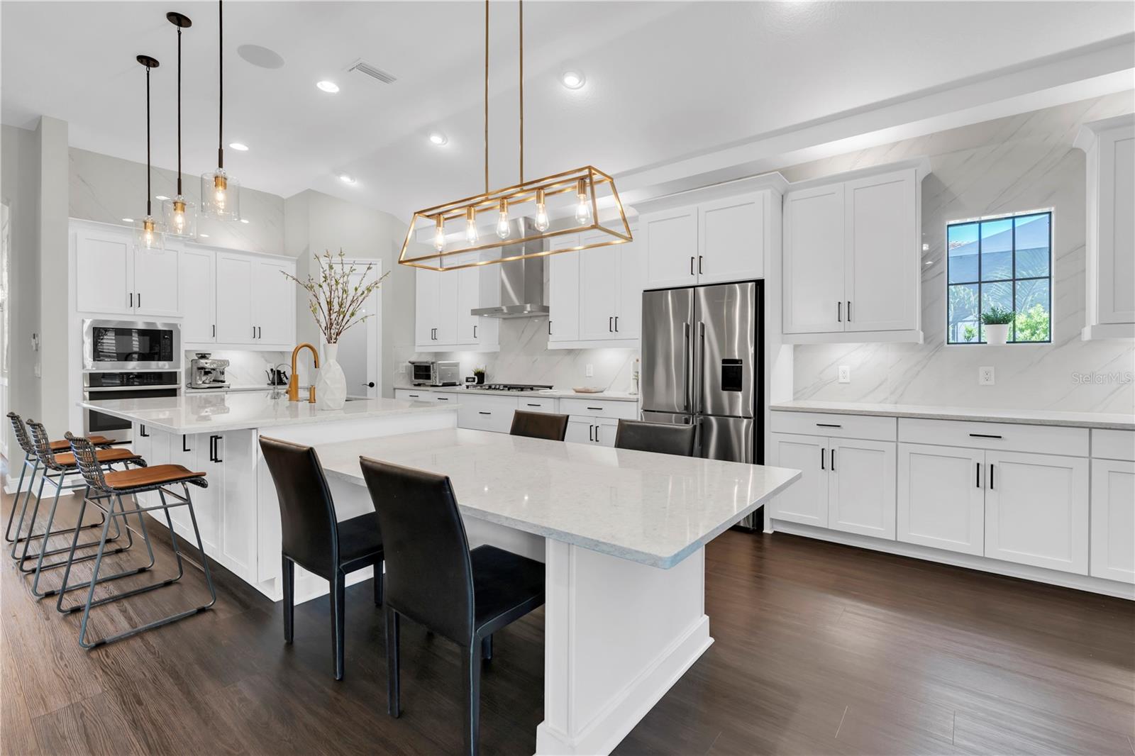 3940 WOODS RIDER LOOP