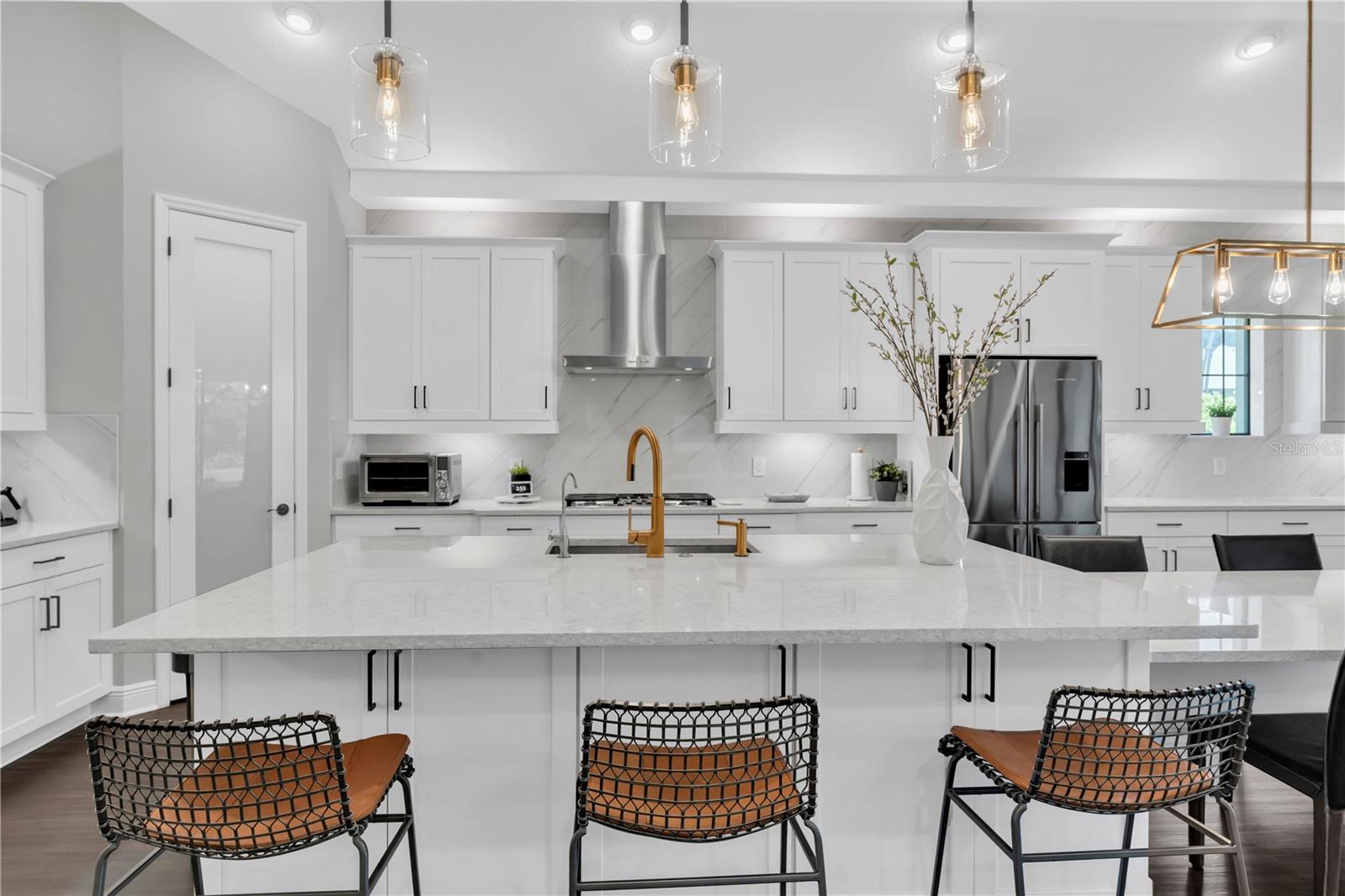 3940 WOODS RIDER LOOP