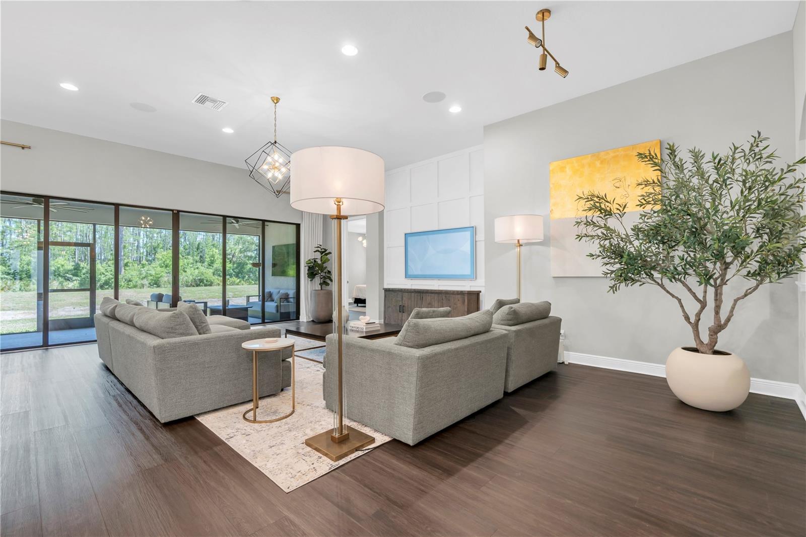 3940 WOODS RIDER LOOP