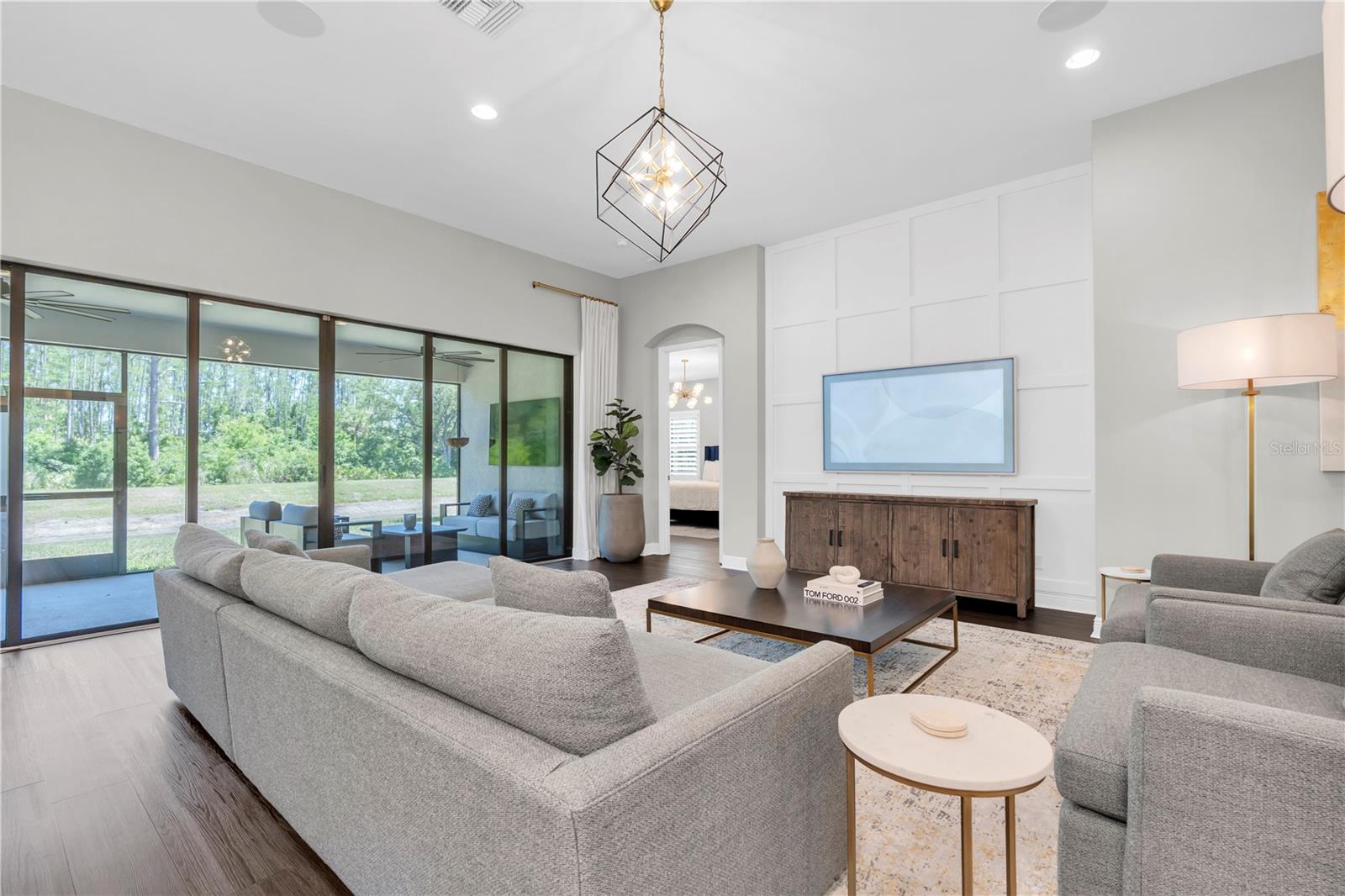 3940 WOODS RIDER LOOP