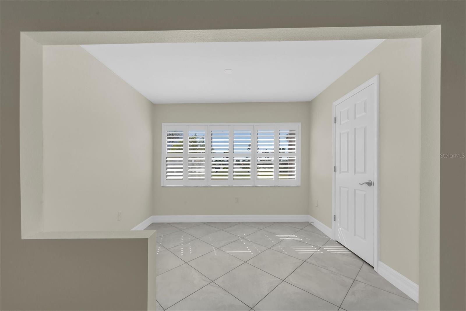 8 GLENCOE PL #105