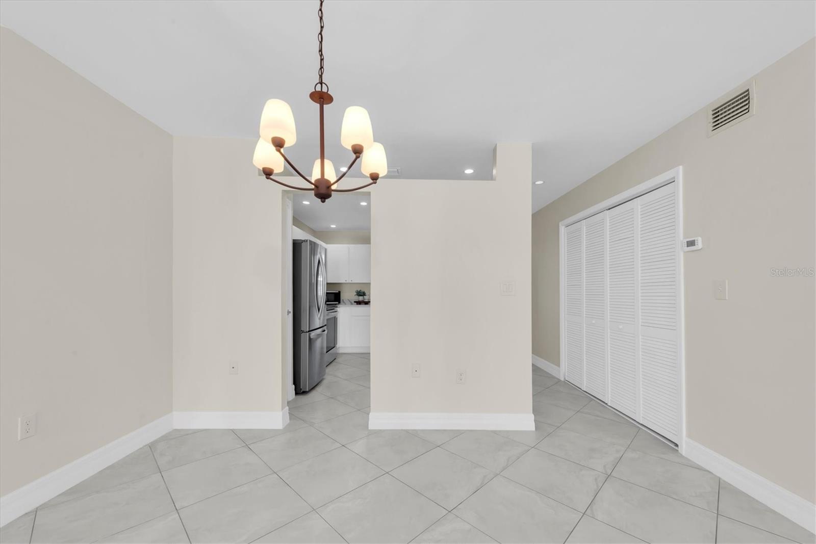 8 GLENCOE PL #105