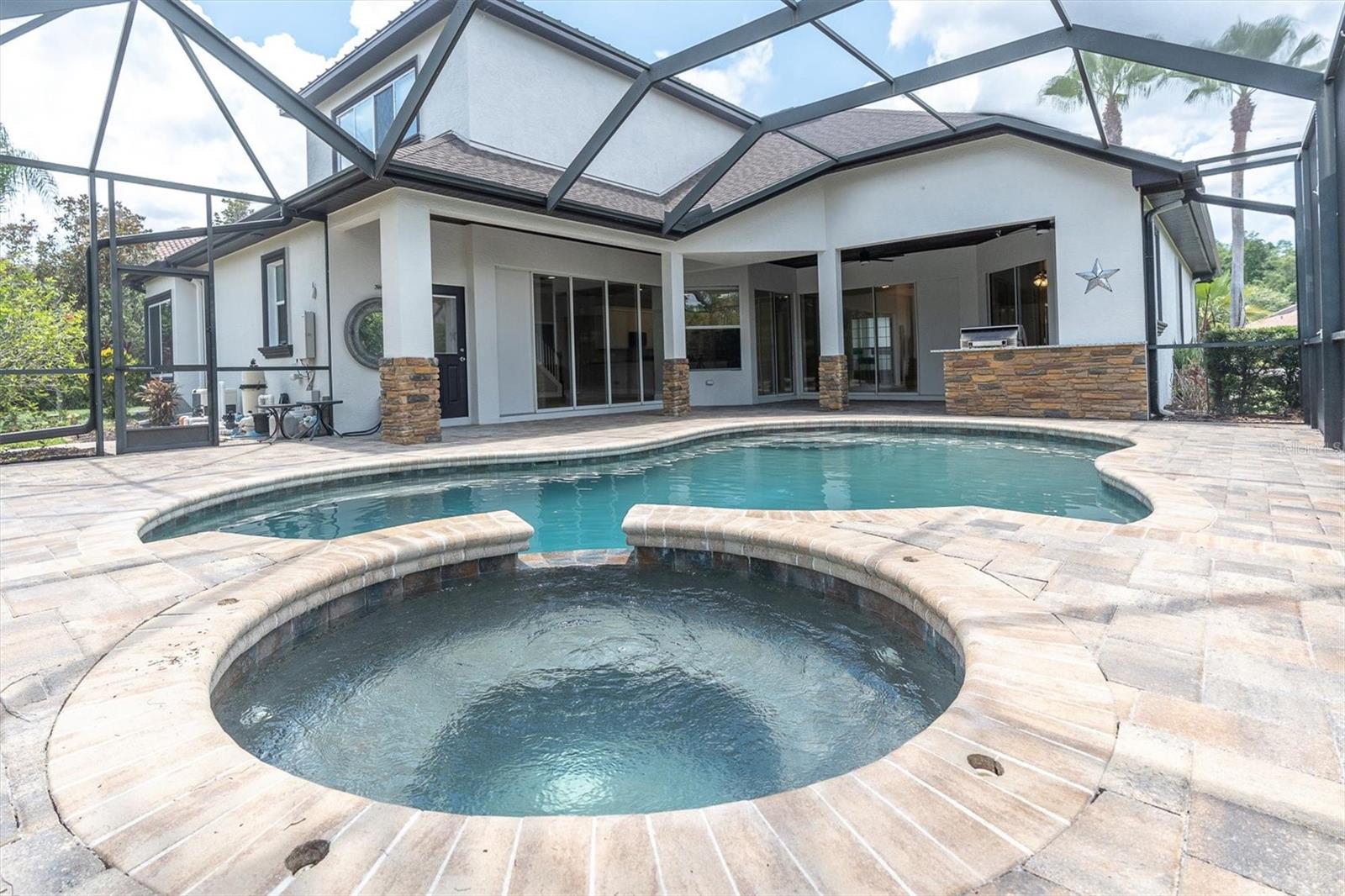 1526 LAKE POLO DR