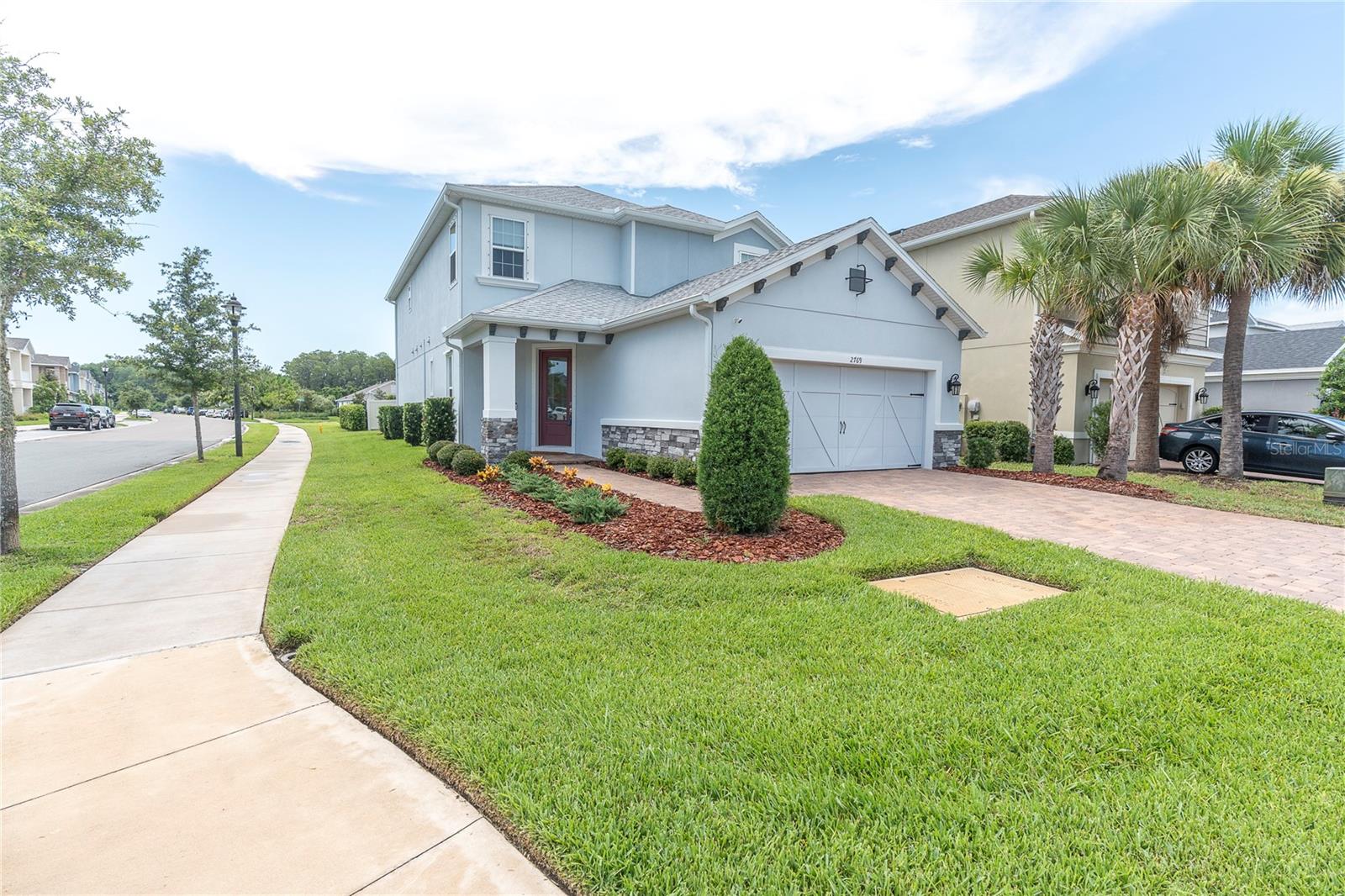 2769 DUDLEY AVE