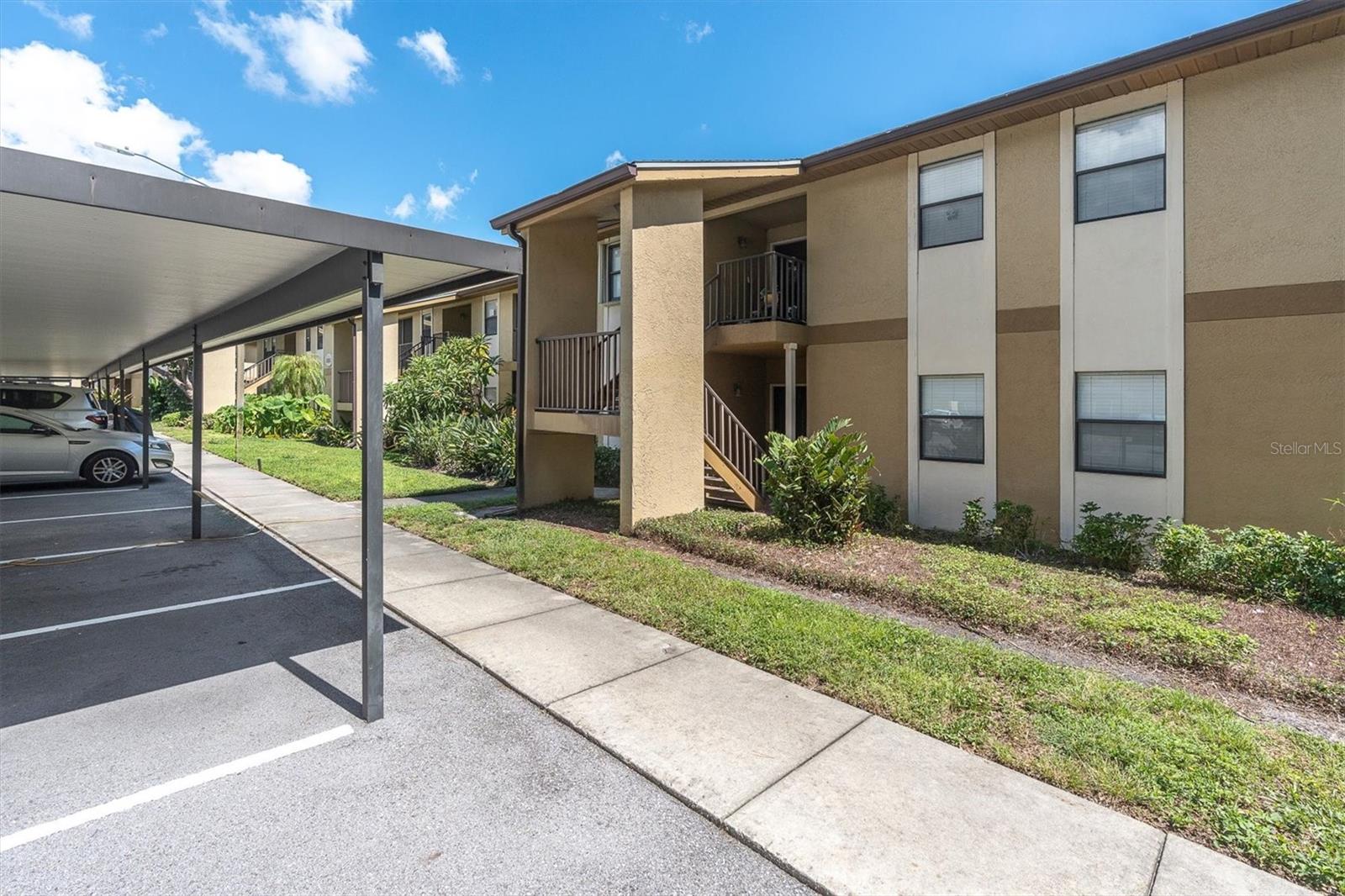 10103 SAILWINDS BLVD N #105