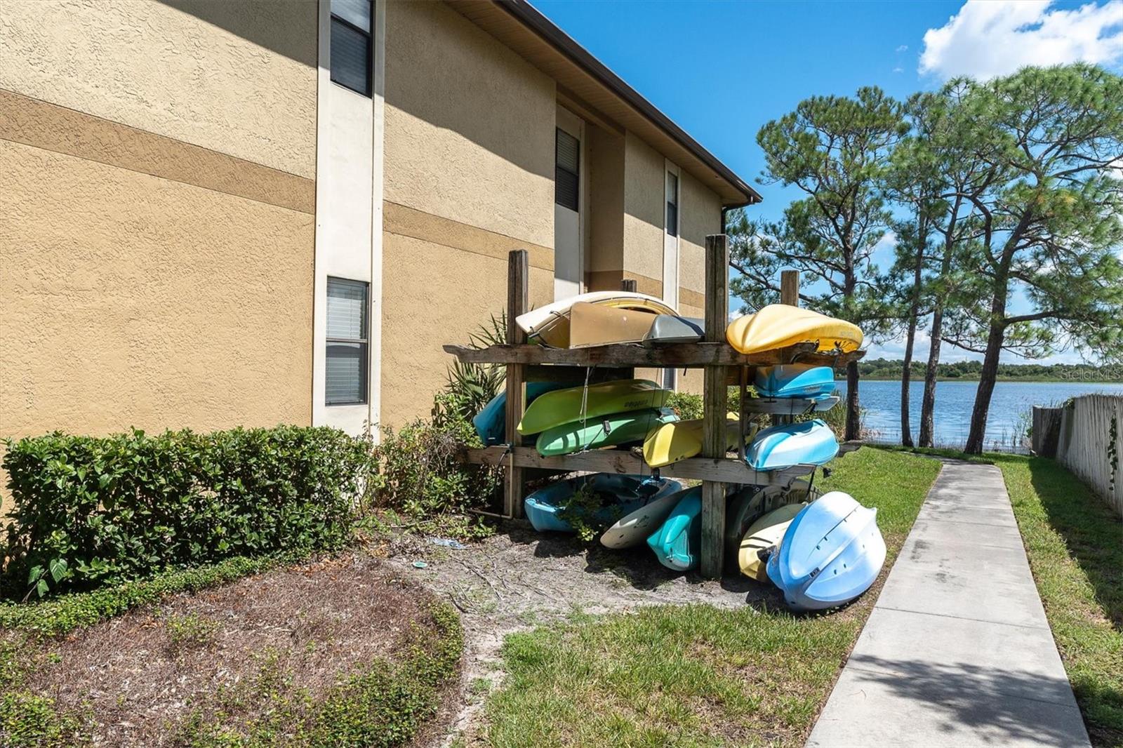 10103 SAILWINDS BLVD N #105