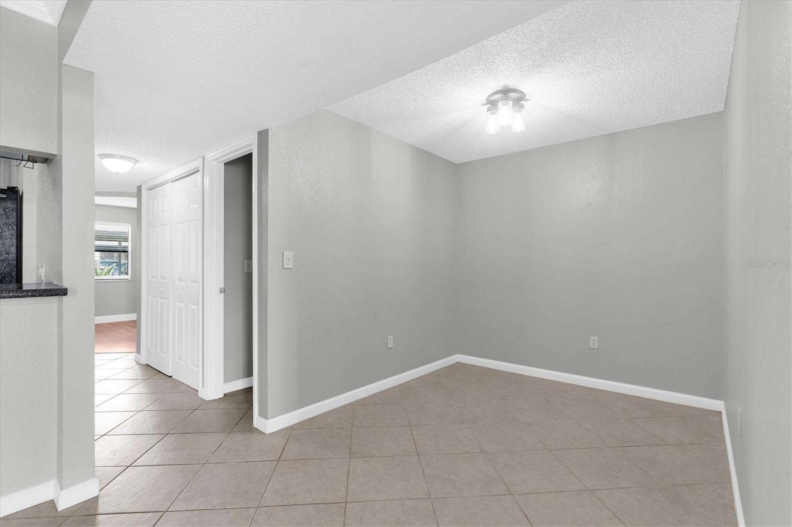 10103 SAILWINDS BLVD N #105